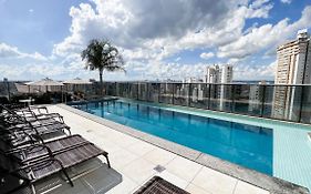 Flat Metropolitan 406